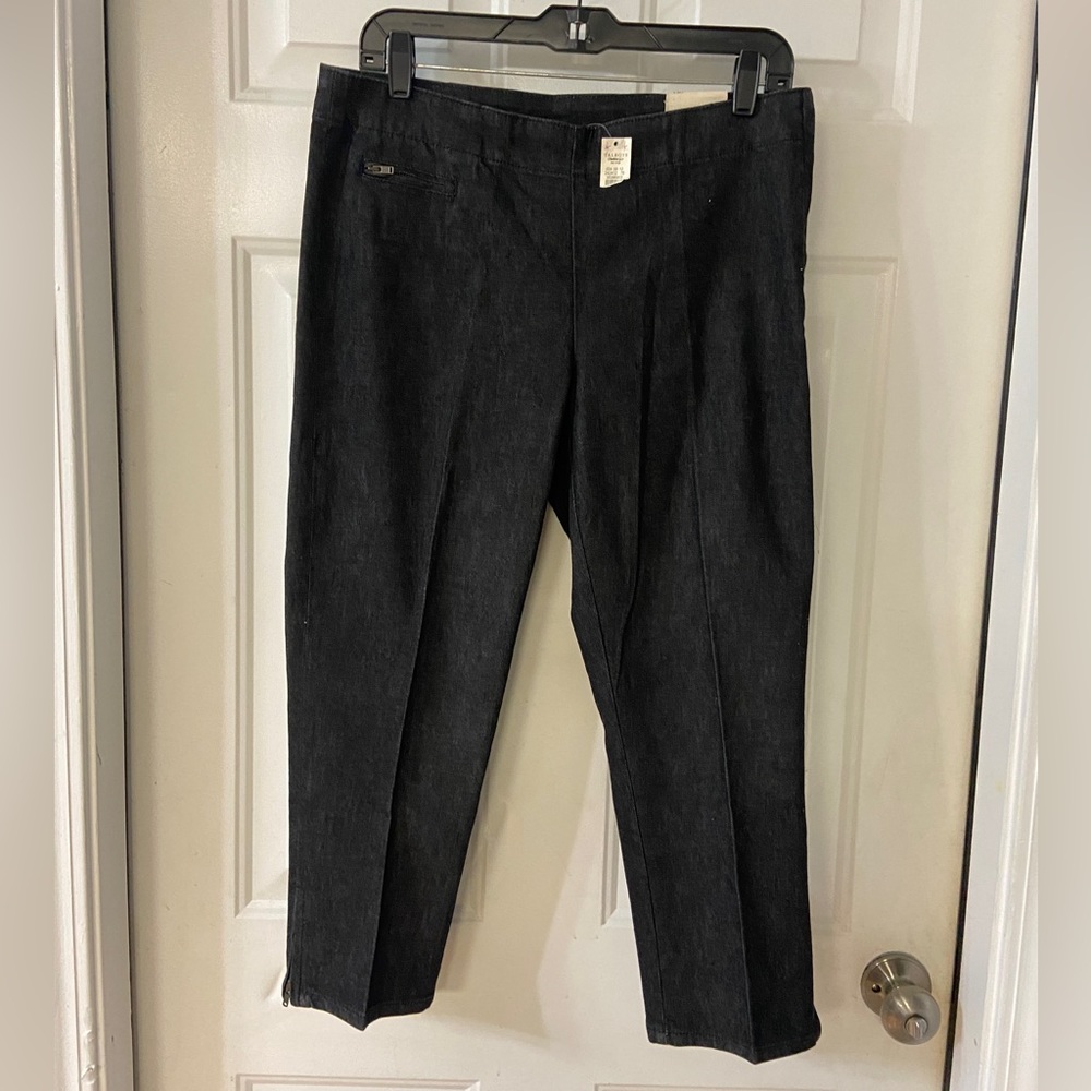 NWT Talbot's Classic Side Zip Skinny Capri Jeans Size 12P/31 ankle zip 1 pocket